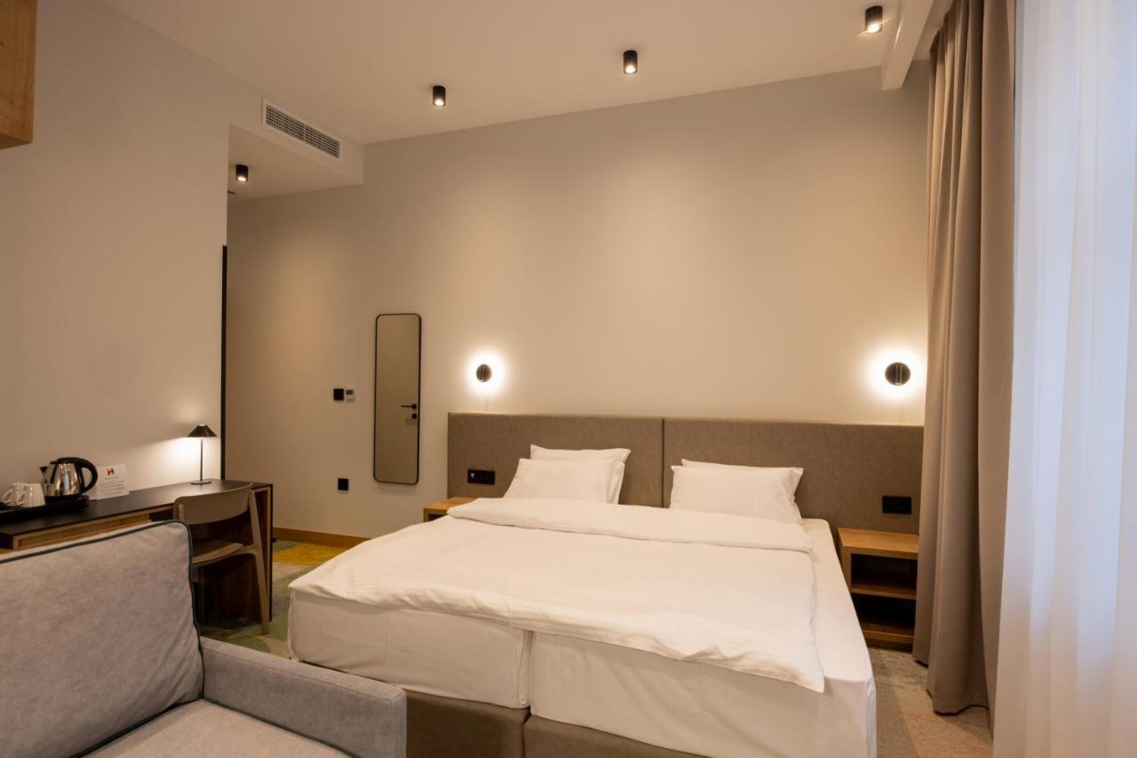 Hop Inn Rooms & Suites Bělehrad Exteriér fotografie